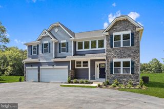 113 LILLIAN CT, Fredericksburg, VA 22406