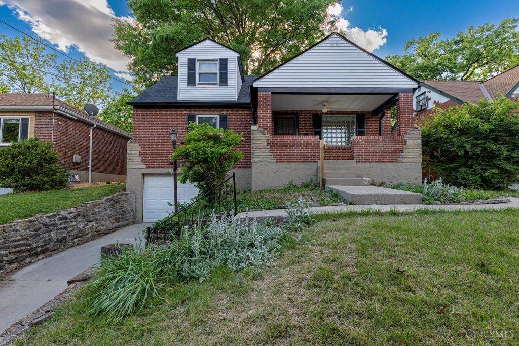 6429 Aspen Way, Cincinnati, OH 45224