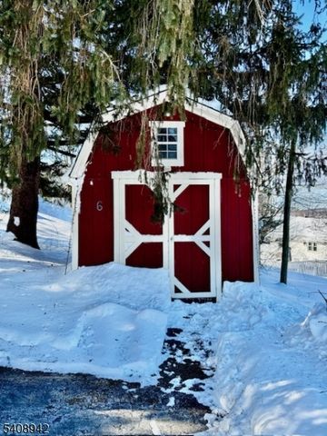 6 Courtland Rd, Vernon Twp., NJ 07462