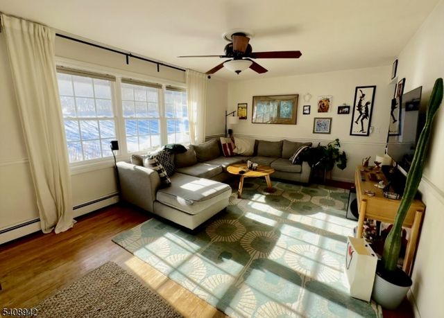 6 Courtland Rd, Vernon Twp., NJ 07462