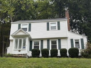 34 Saint Elmo Road, Worcester, MA 01602