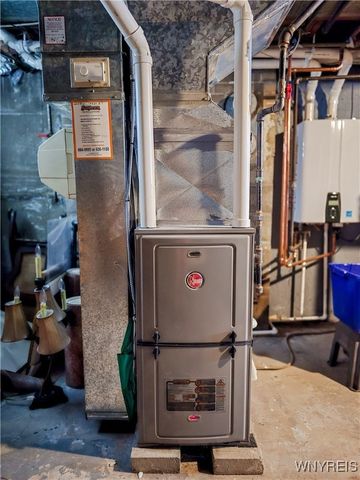 74 Linwood Avenue, Tonawanda, NY 14150