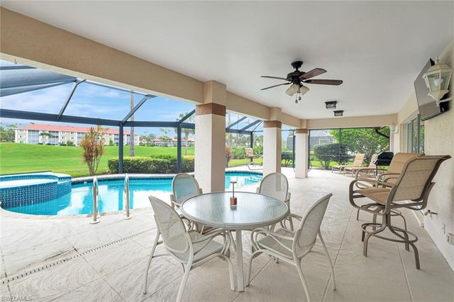 5859 Westbourgh CT, Naples, FL 34112