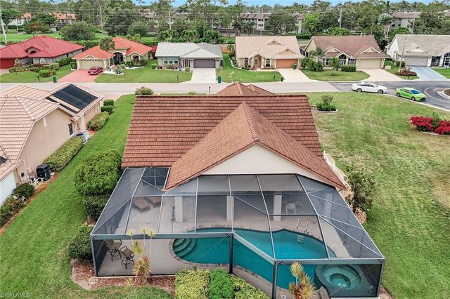 5859 Westbourgh CT, Naples, FL 34112