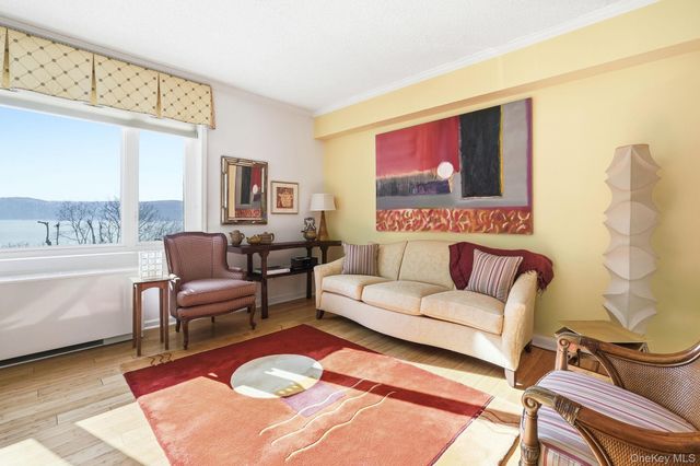 16 Rockledge Avenue 2E2, Ossining, NY 10562