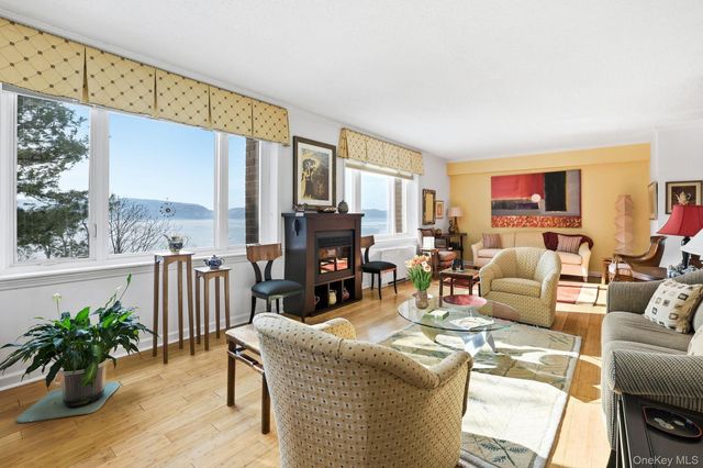 16 Rockledge Avenue 2E2, Ossining, NY 10562