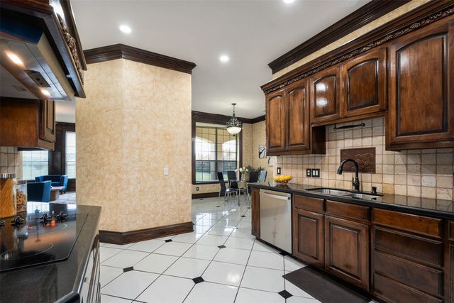 2627 Wells Court, Cedar Hill, TX 75104