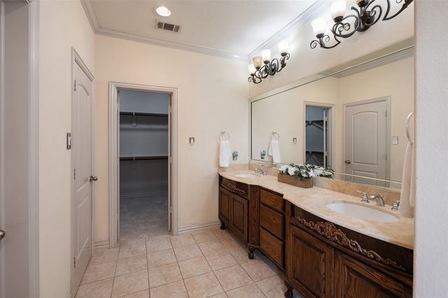 2627 Wells Court, Cedar Hill, TX 75104