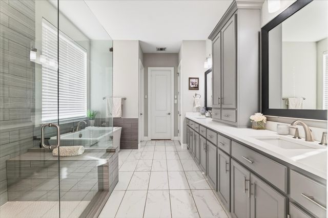 4813 Hughes Circle, Flower Mound, TX 75022