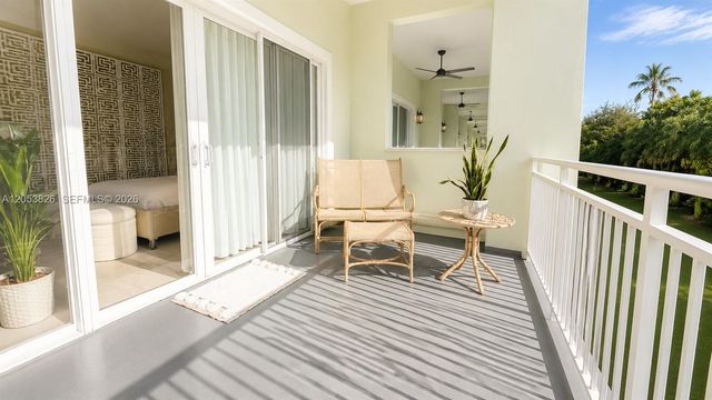 5300 NW 87th Ave 915, Doral, FL 33178