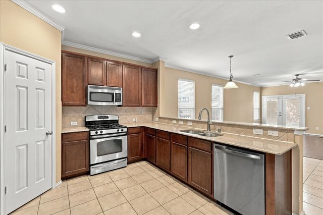 5832 Pebble Ridge Drive, Mckinney, TX 75070