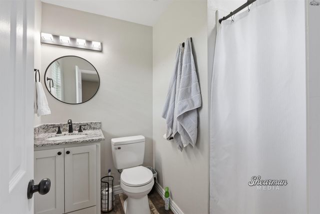 1007 W BEVERLY LOOP, Burkburnett, TX 76354