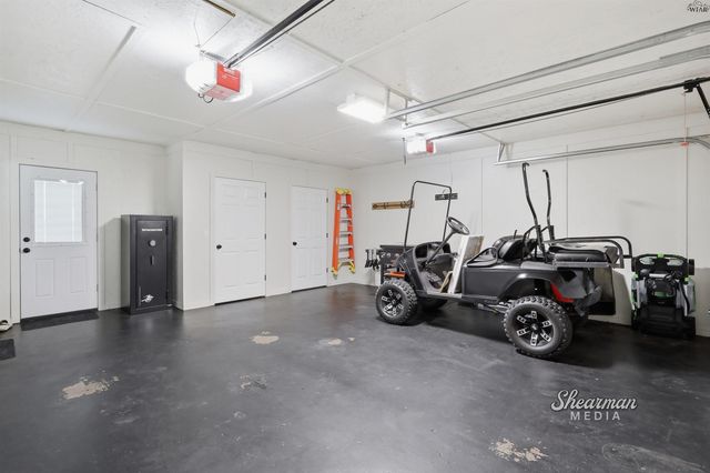 1007 W BEVERLY LOOP, Burkburnett, TX 76354