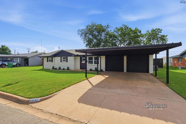 1007 W BEVERLY LOOP, Burkburnett, TX 76354