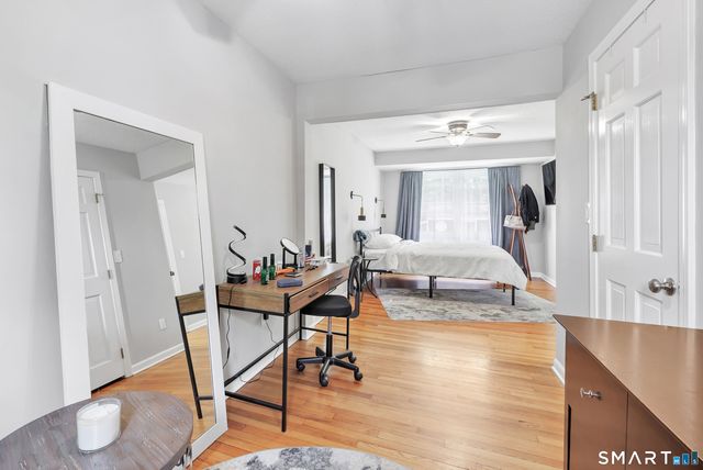 66 Washington Road, Hamden, CT 06518