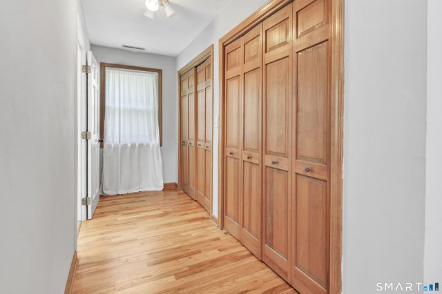 66 Washington Road, Hamden, CT 06518