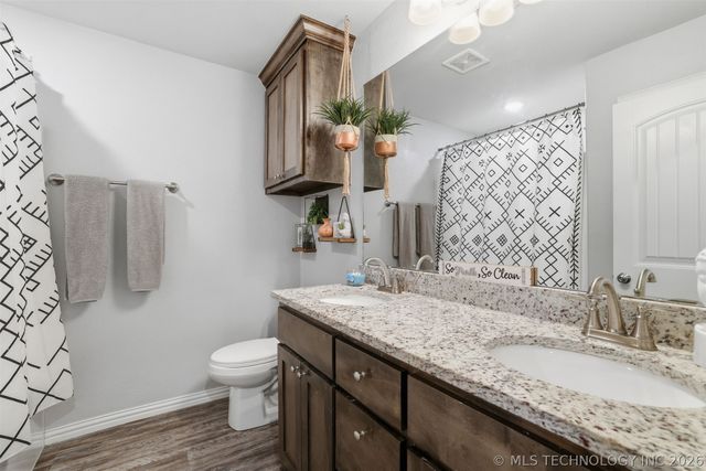 106 Santa Monica, Durant, OK 74701