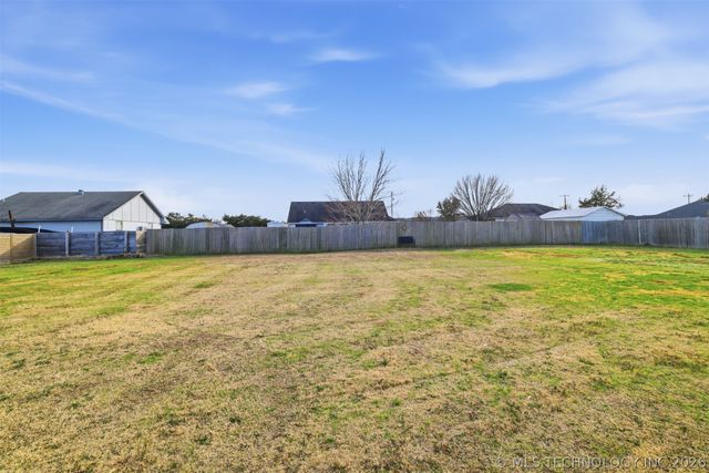 106 Santa Monica, Durant, OK 74701