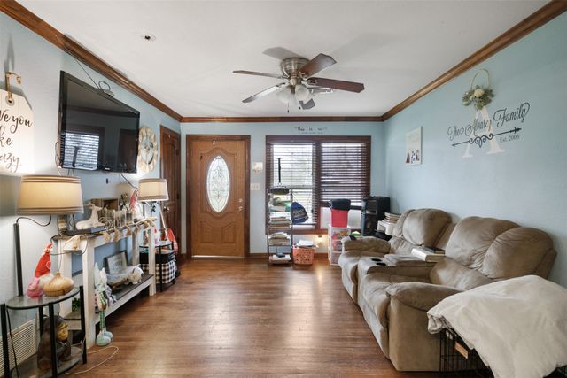 303 S Main Street, Venus, TX 76084