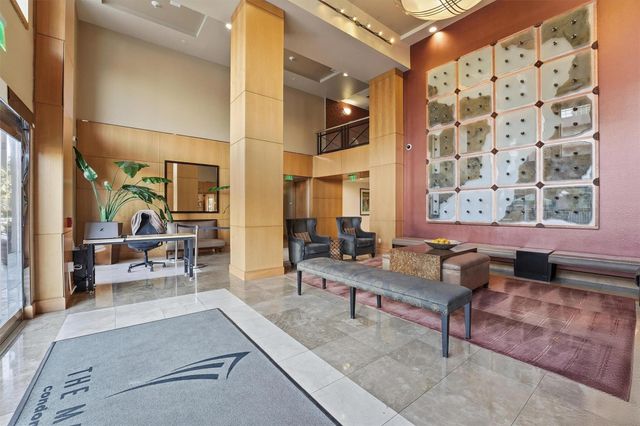 3505 Sage Road 208, Houston, TX 77056