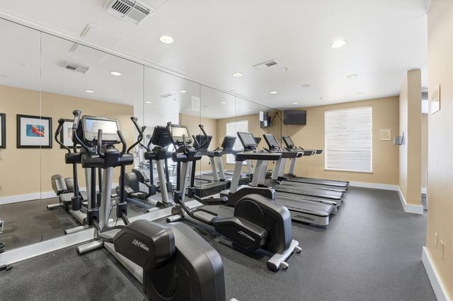 3505 Sage Road 208, Houston, TX 77056