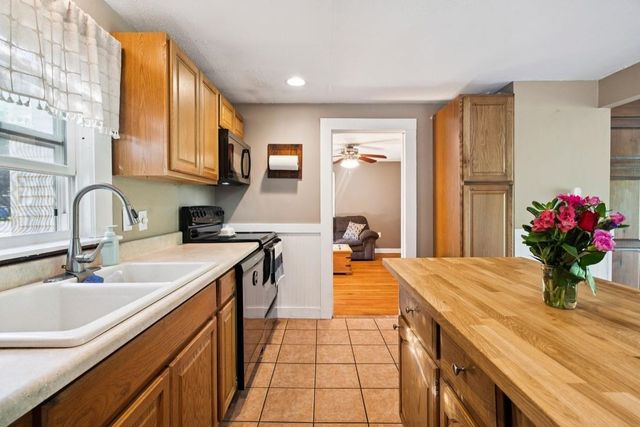 174 Summer Street, Newport, NH 03773