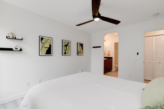 5402 Balboa Arms 348, San Diego, CA 92117