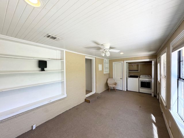 106 S Grace Street, Crockett, TX 75835