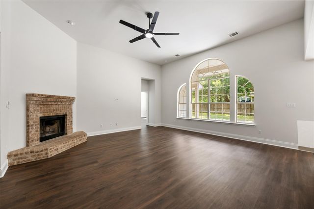 2212 Speidel DR, Pflugerville, TX 78660