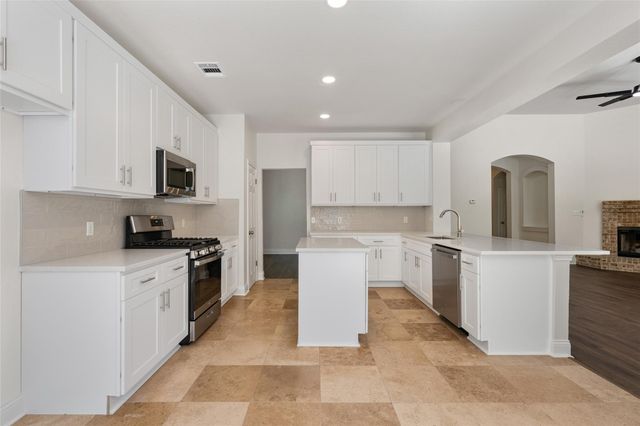 2212 Speidel DR, Pflugerville, TX 78660