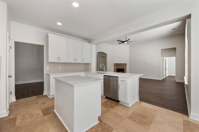 2212 Speidel DR, Pflugerville, TX 78660
