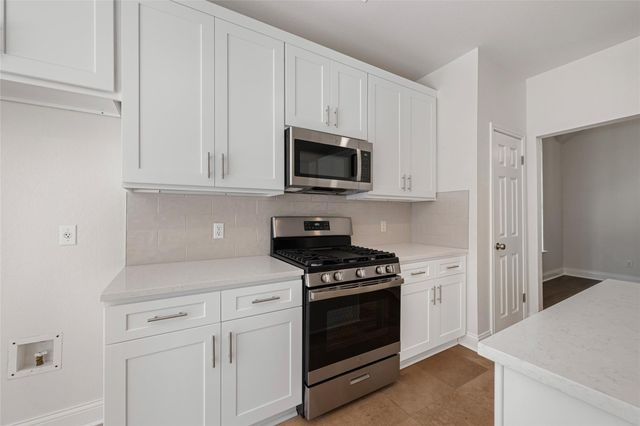 2212 Speidel DR, Pflugerville, TX 78660