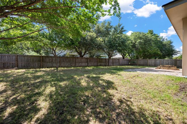 2212 Speidel DR, Pflugerville, TX 78660