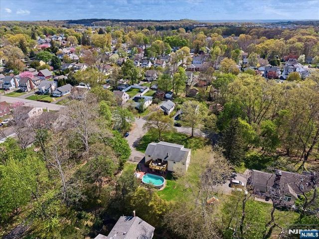 26 Meslar Road, Morris Township, NJ 07950