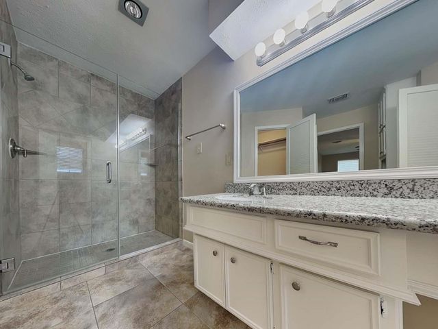 6607 Gentle Bend Drive, Houston, TX 77069