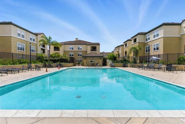 1883 Agnew Road 426, Santa Clara, CA 95054
