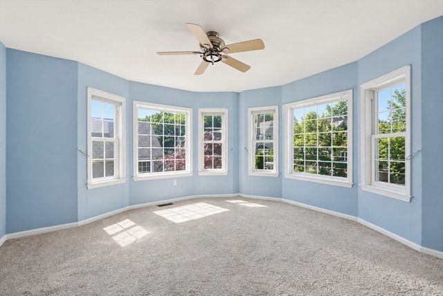 26 Oakwood St 26, Boston, MA 02136