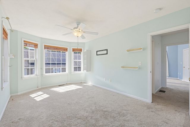 26 Oakwood St 26, Boston, MA 02136