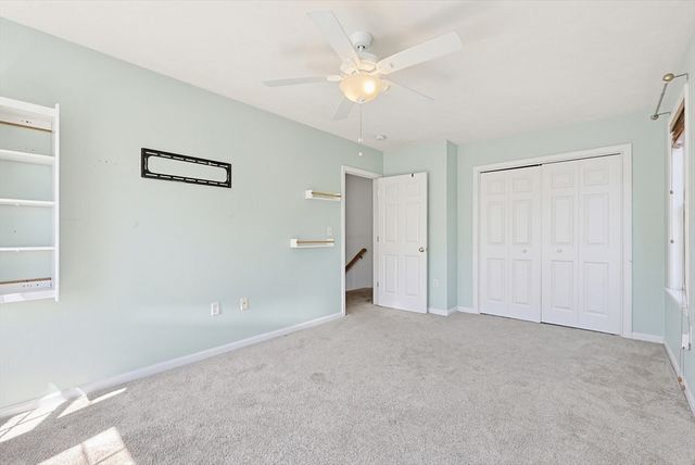 26 Oakwood St 26, Boston, MA 02136