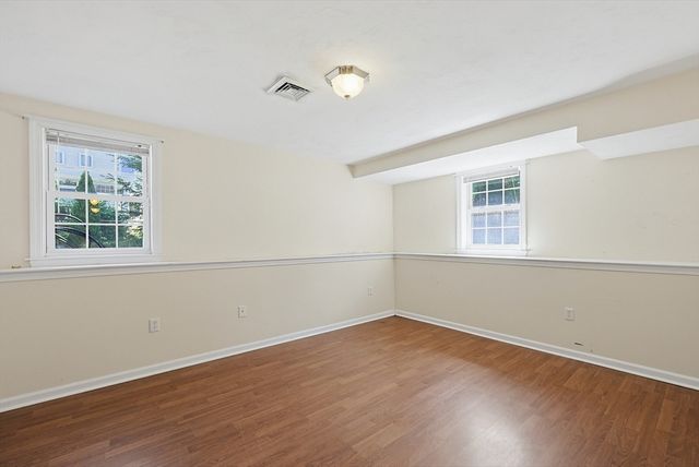 26 Oakwood St 26, Boston, MA 02136