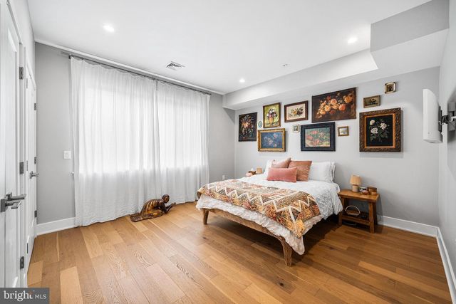 1117 EARL ST, Philadelphia, PA 19125