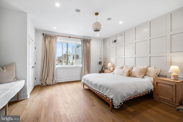 1117 EARL ST, Philadelphia, PA 19125