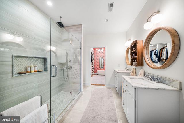 1117 EARL ST, Philadelphia, PA 19125