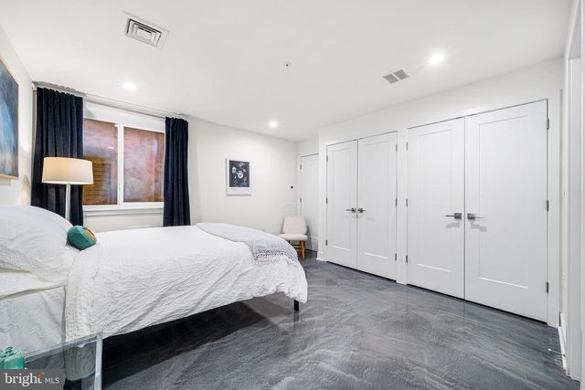 1117 EARL ST, Philadelphia, PA 19125