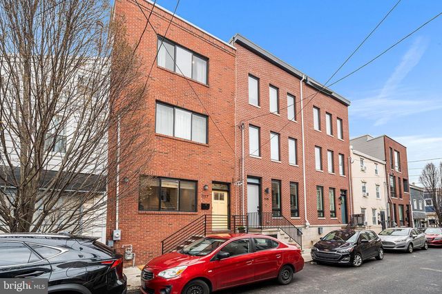 1117 EARL ST, Philadelphia, PA 19125