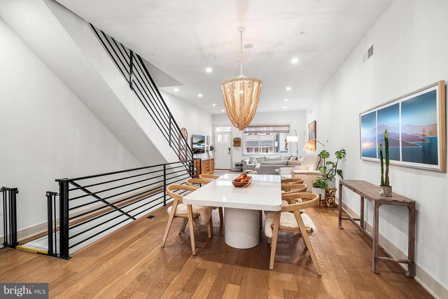 1117 EARL ST, Philadelphia, PA 19125