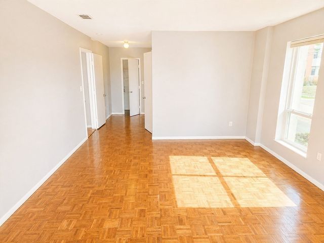 405 Langley Rd 2A, Newton, MA 02459