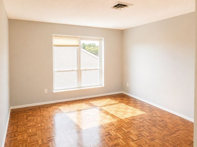 405 Langley Rd 2A, Newton, MA 02459