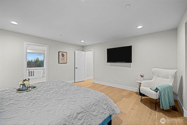 12301 NE 107th Street, Kirkland, WA 98033