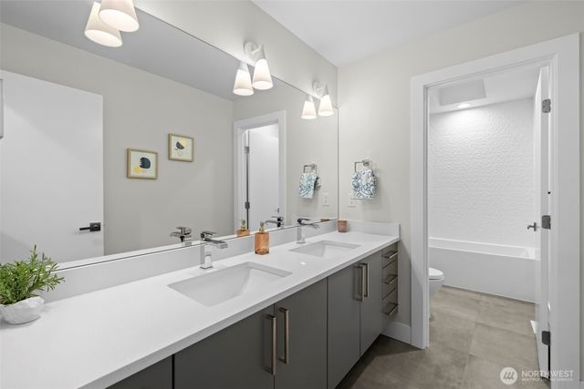 12301 NE 107th Street, Kirkland, WA 98033